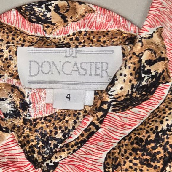 Don Caster Women's Button Up Blouse With Cheetah Design. Size 4. - Picture 2 of 11